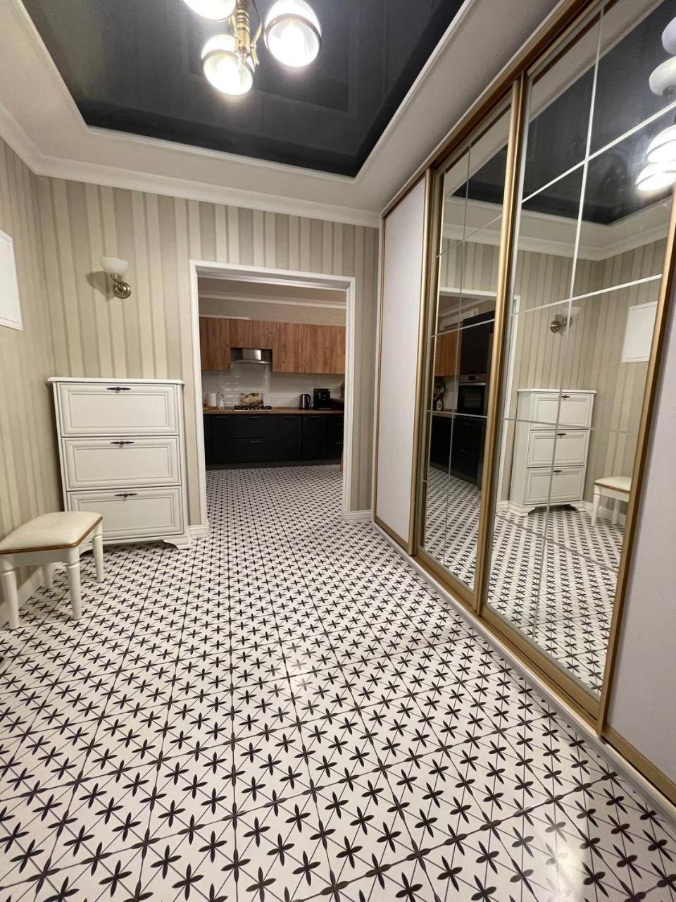 Grace Apartments Boryspilʼ Esterno foto